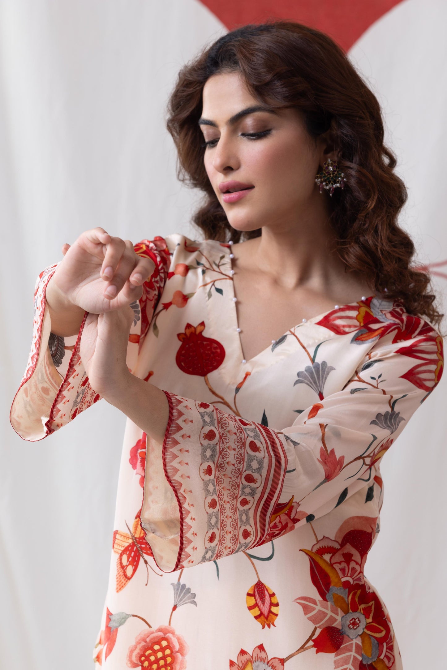 Ashmita -Off White Suit Set