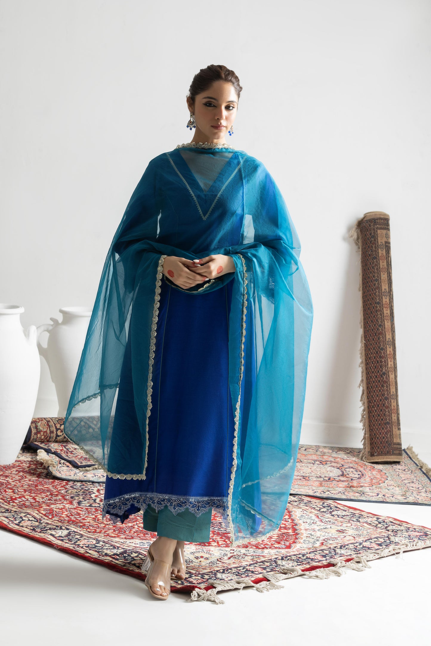 طقم بدلة شارفاني-رويال كاليدار الأزرق