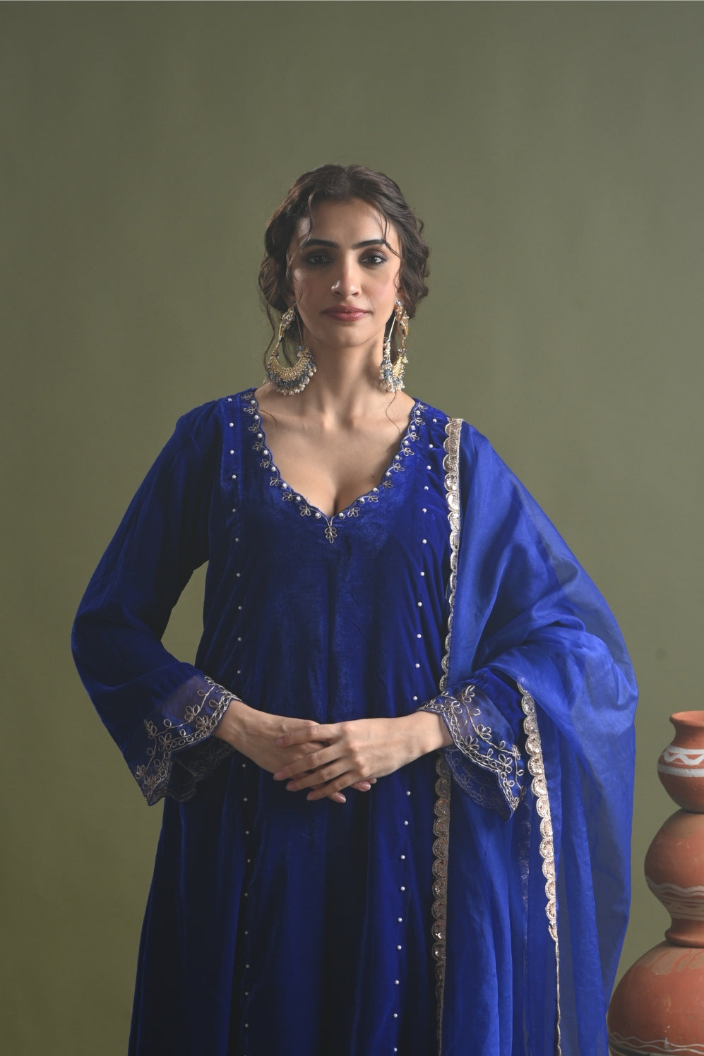 MEHVISH -VELOURS BLEU ROYAL- ENSEMBLE ANARKALI