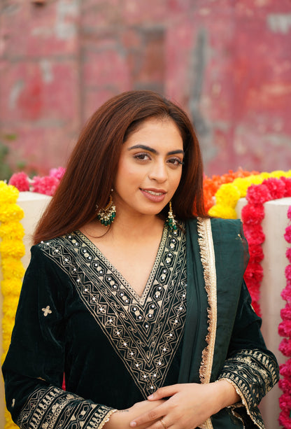 Ravina- Bottle Green Velvet Suit Set
