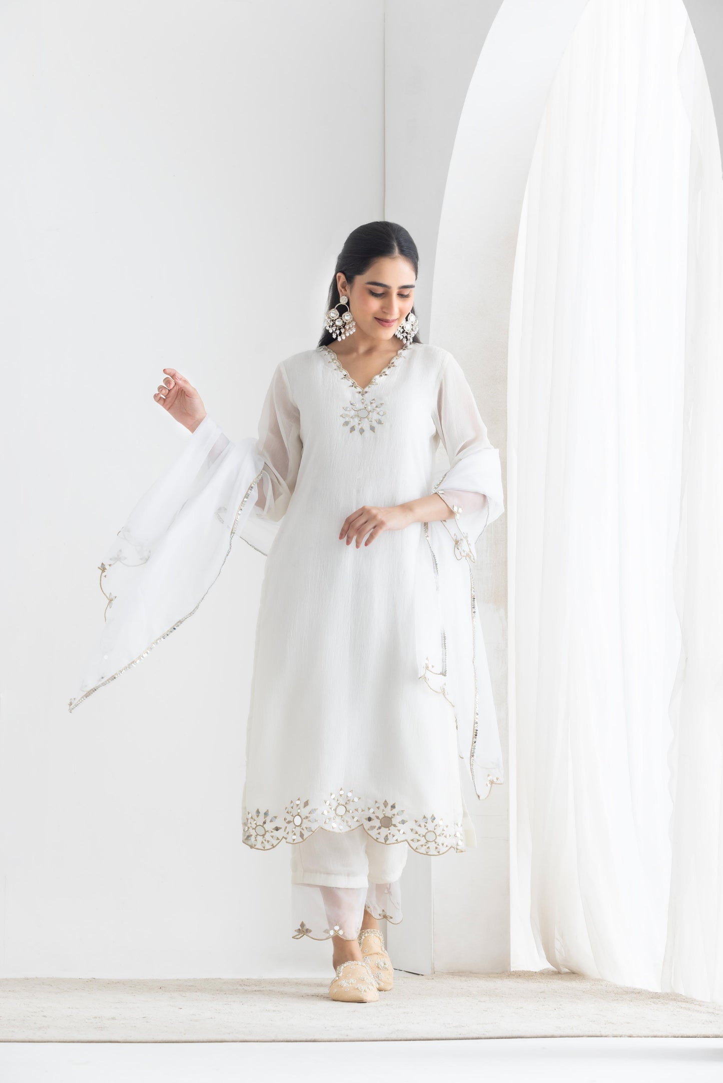 نورا - طقم بدلة وردي