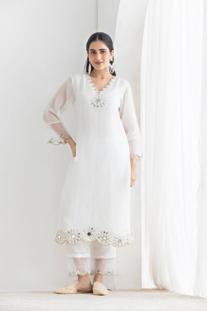 Anura -White Mirror Emb Suit Set