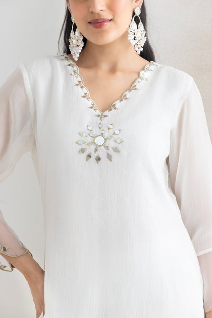 Anura -White Mirror Emb Suit Set