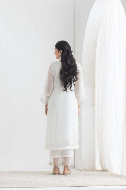 Anura -White Mirror Emb Suit Set