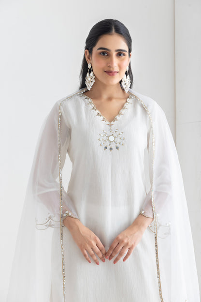 Anura -White Mirror Emb Suit Set