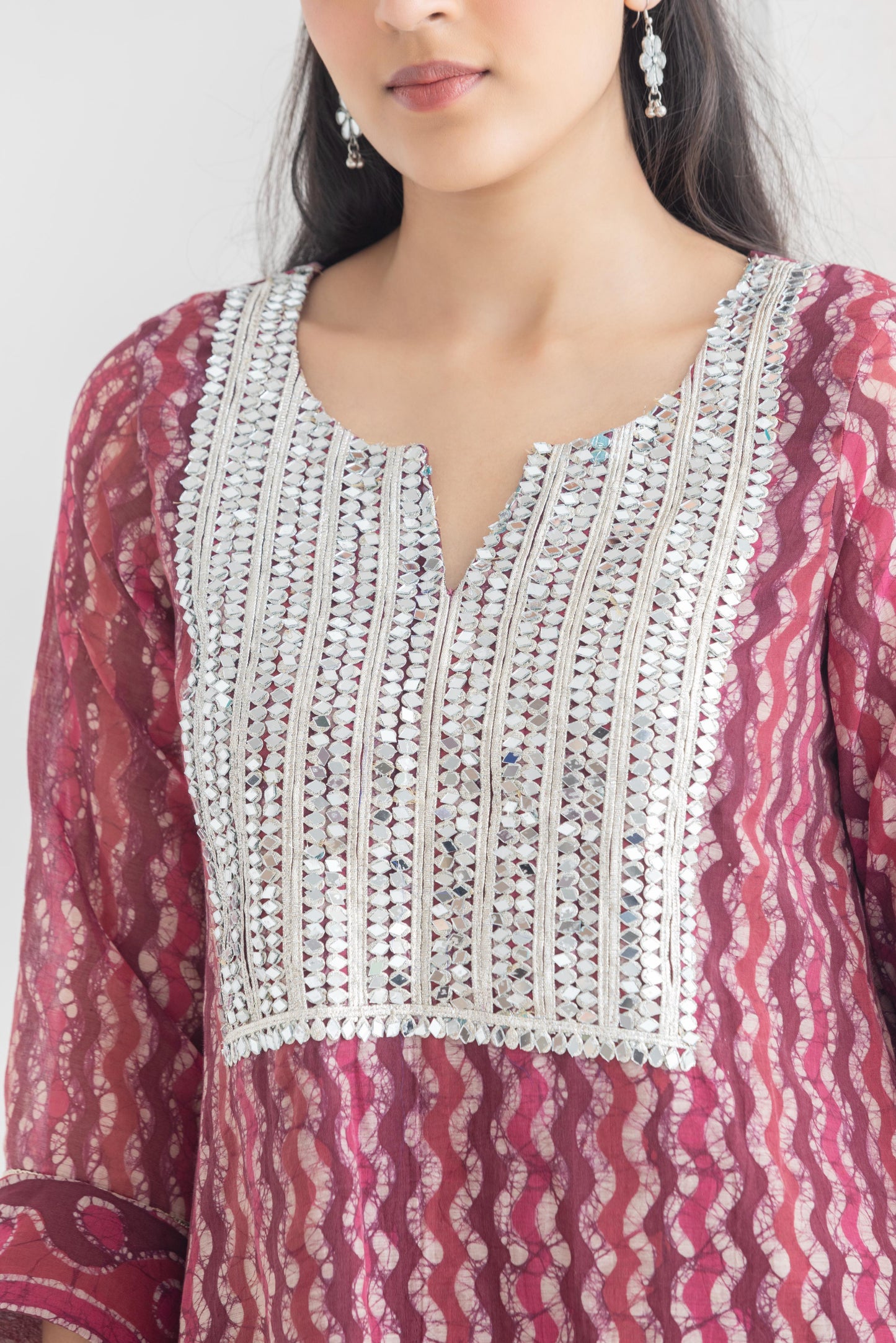 طقم بدلة كاليدار باللون البني الفول السوداني من براكريتي