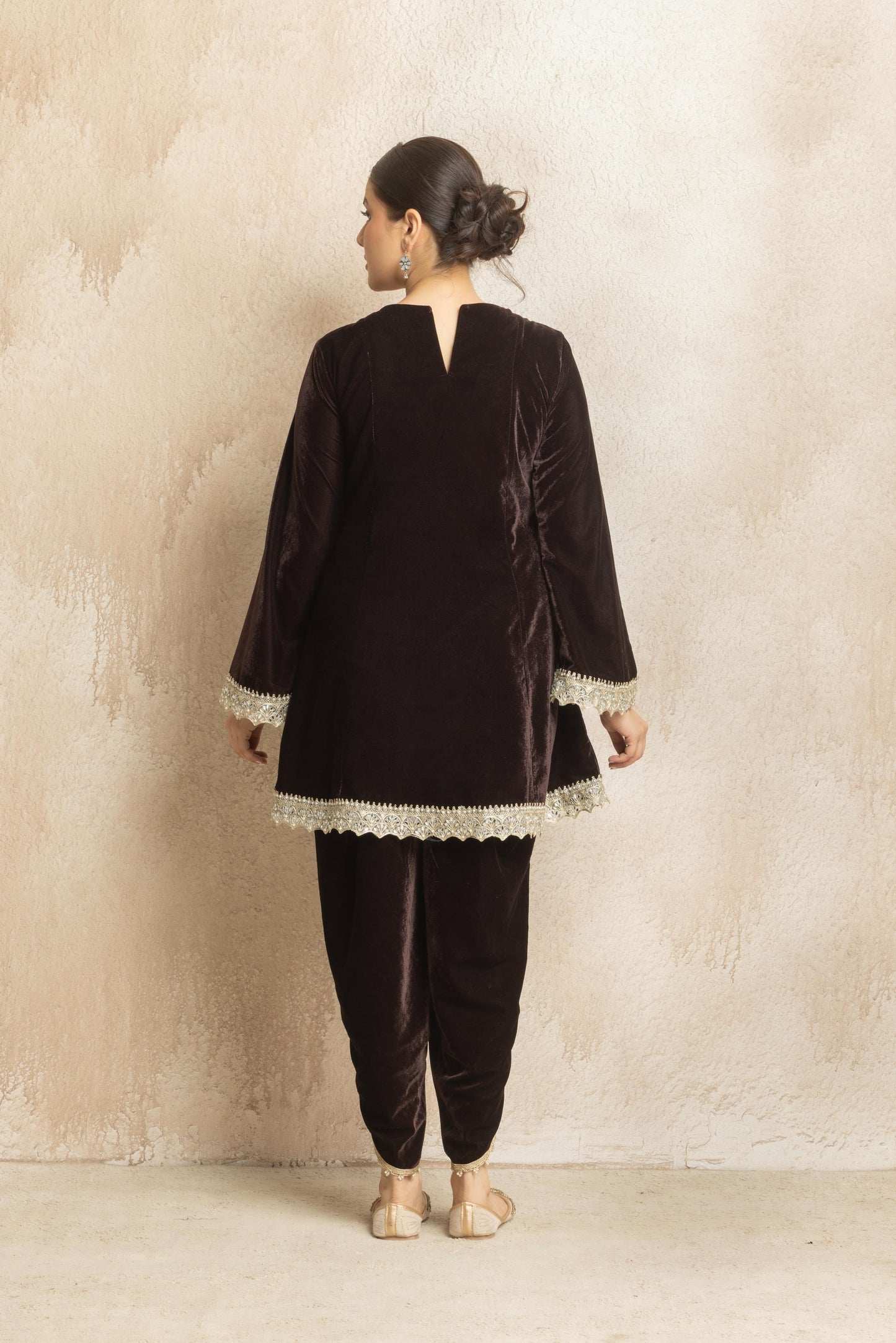 Kashika - Peplum Velvet Coord Set