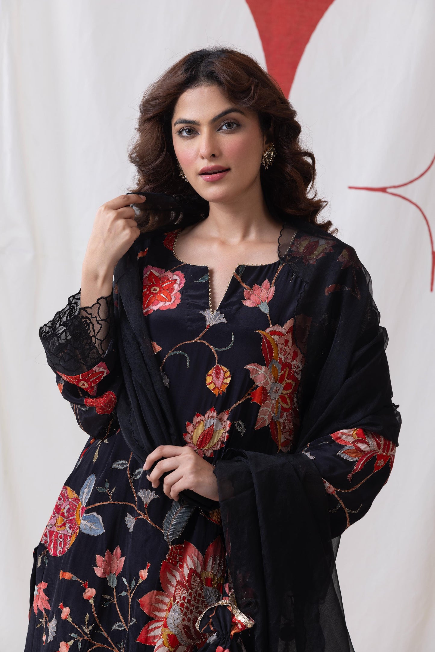 Pankhuri- Black Suit Set