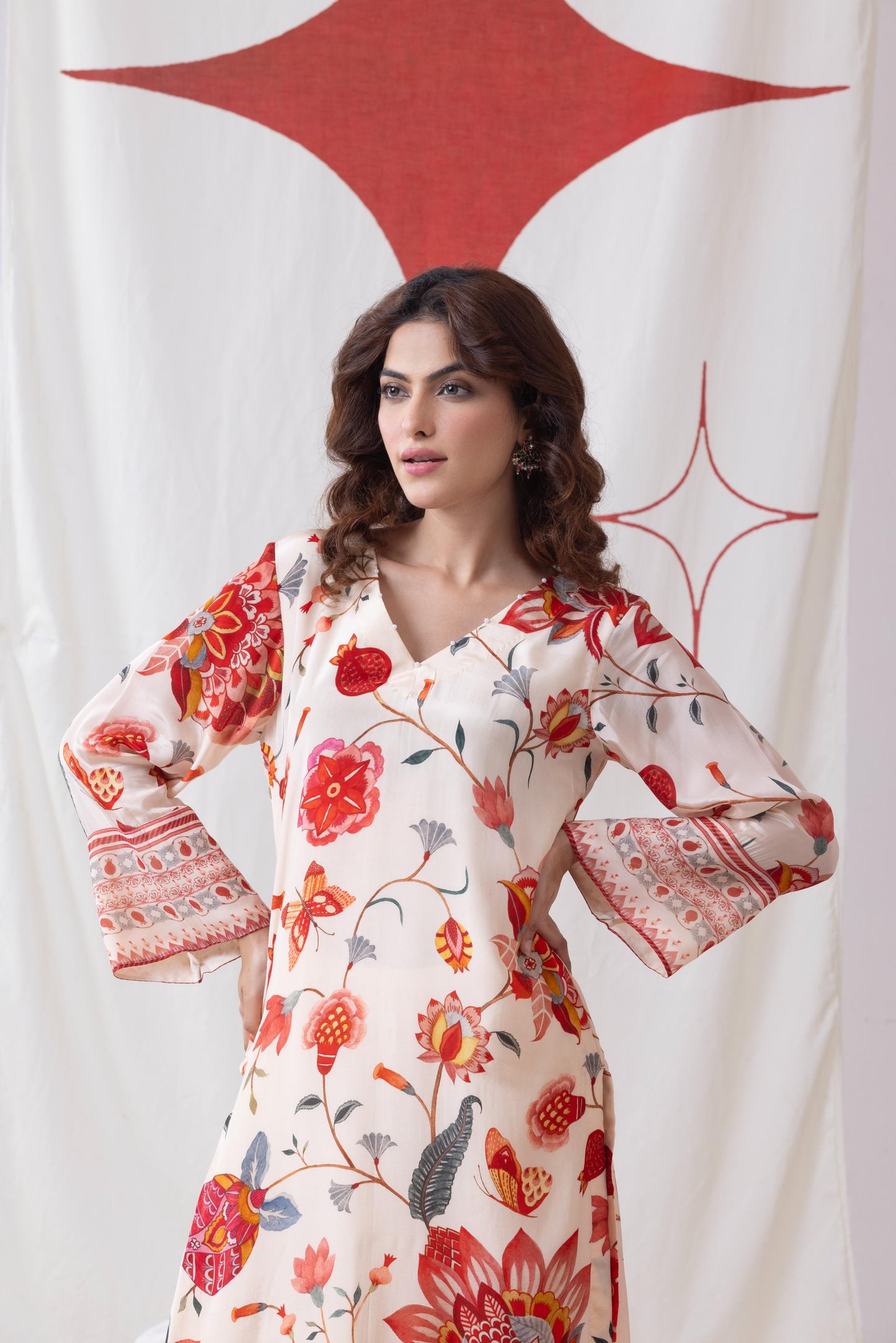 Ashmita -Off White Suit Set