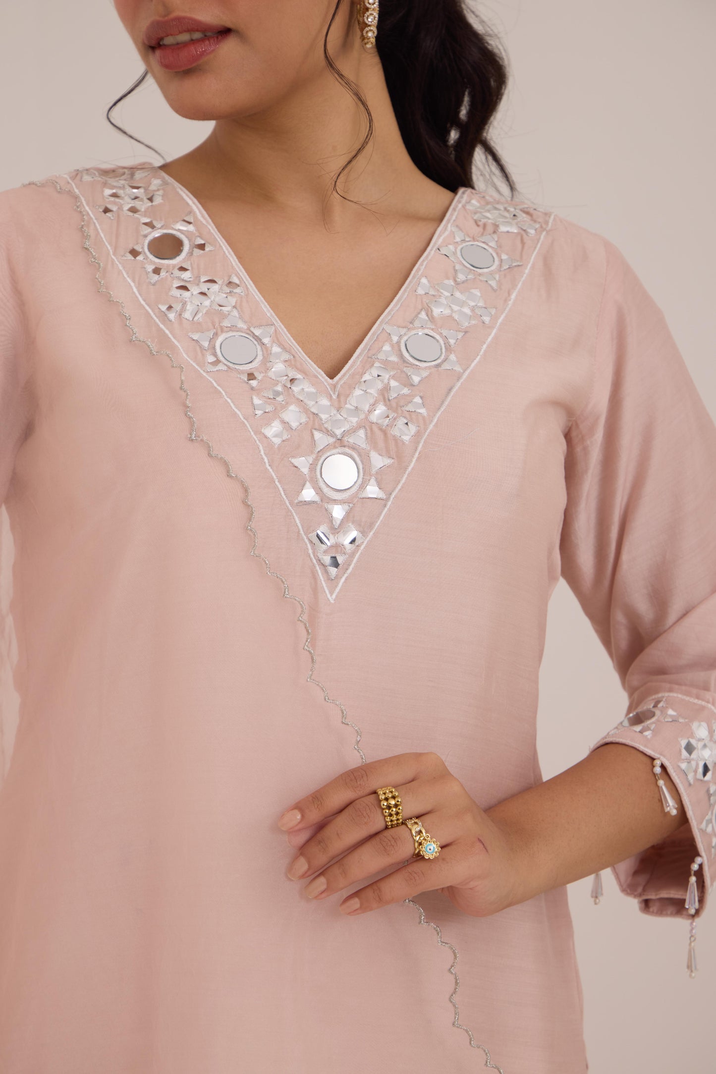 Kudrat - Pale pink Mul Suit set