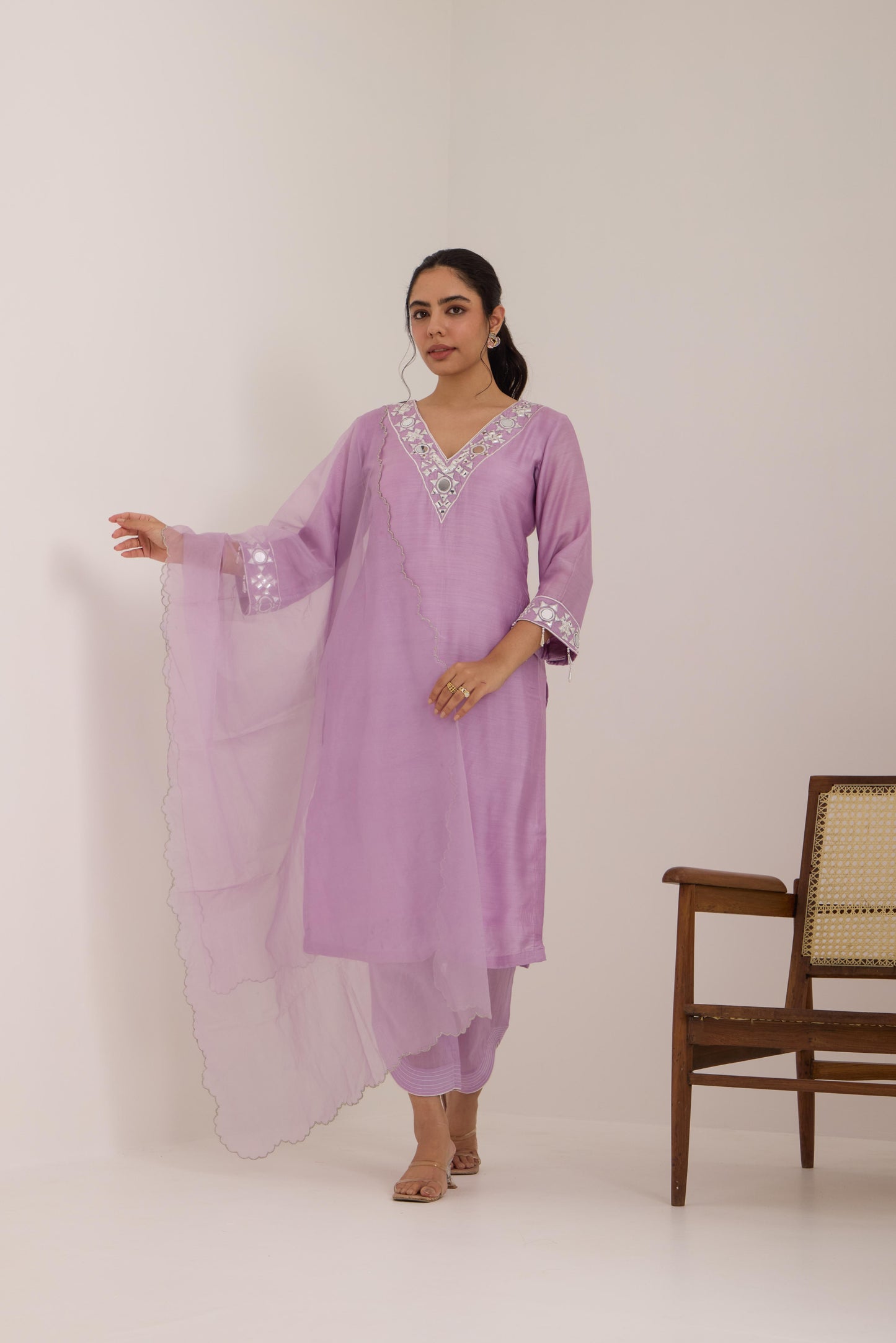 Vishakha- Lilac Mul Suit set