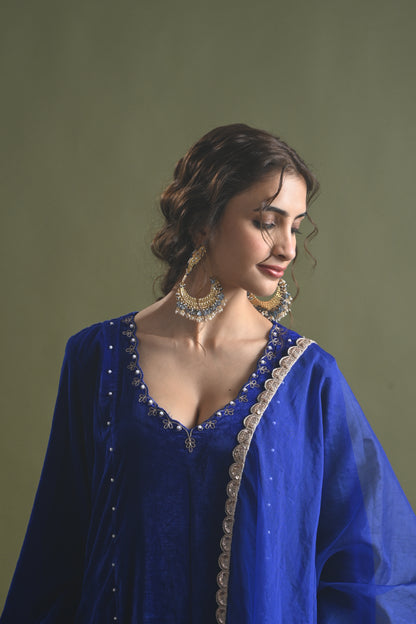 Vridhi Jain in Mehvish -Royal Blue Velvet- Kalidaar Suit Set