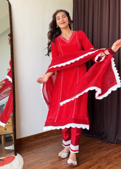 Deepa (the.review.addict) in Kaanji- Deep Red Suit Set
