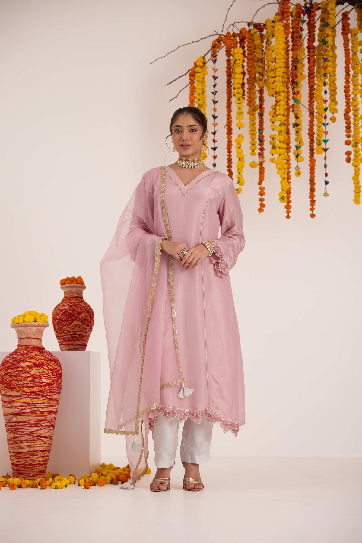Saraswati Tissue Suit set