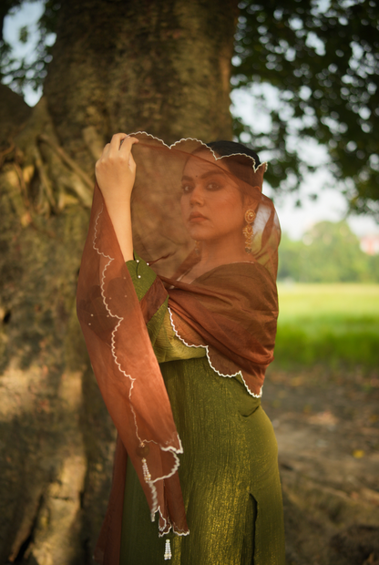 Ishita Debnath In Chinar-Oak Green Suit Set