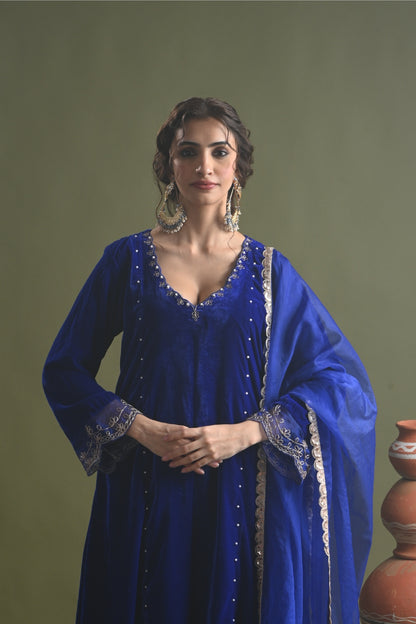 Vridhi Jain in Mehvish -Royal Blue Velvet- Kalidaar Suit Set