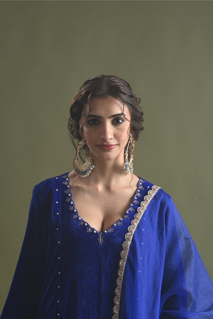 Vridhi Jain in Mehvish -Royal Blue Velvet- Kalidaar Suit Set