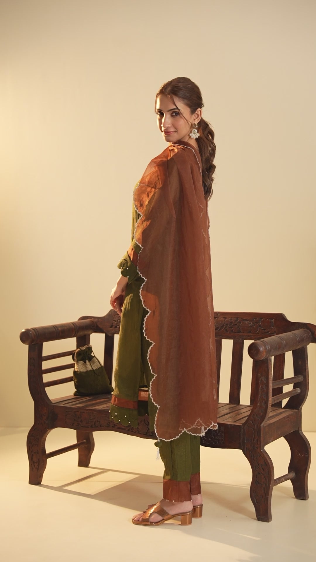 Chinar-Oak Green Suit Set – Sitarah